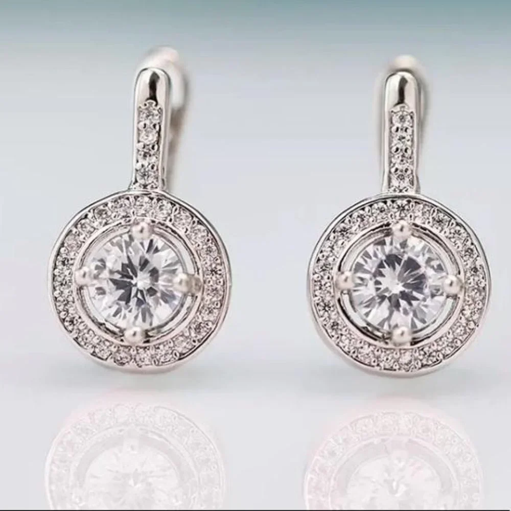 New 925 Sterling Silver Round Stud Diamon Earrings - Picture 1 of 5